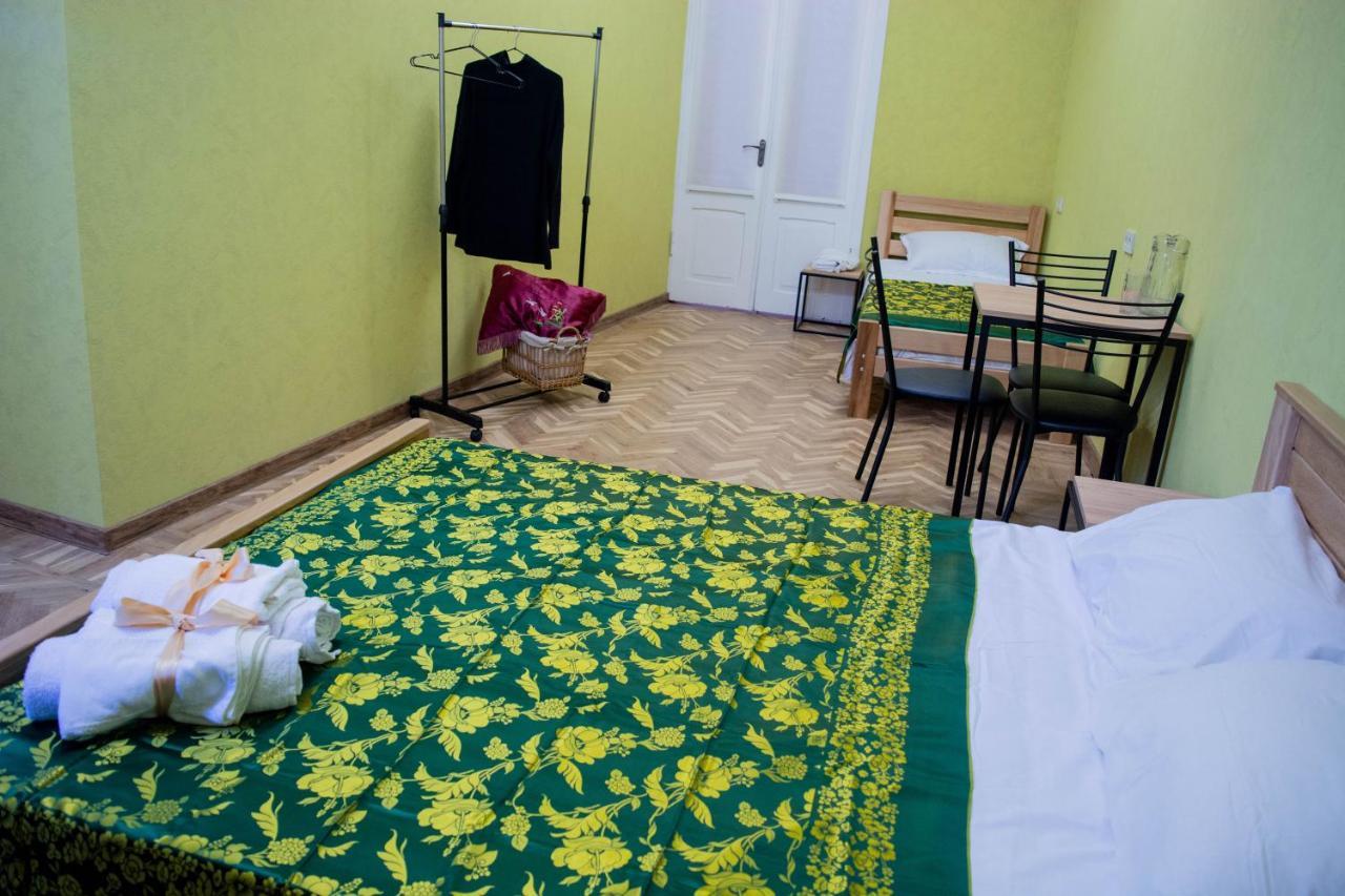 Sunflower Hotel Tbilisi Esterno foto