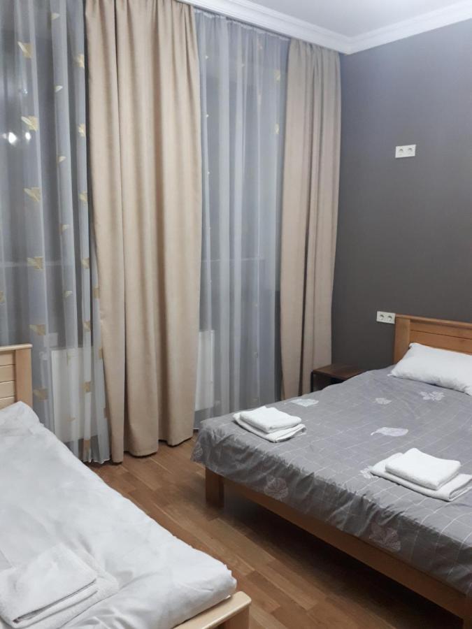 Sunflower Hotel Tbilisi Esterno foto