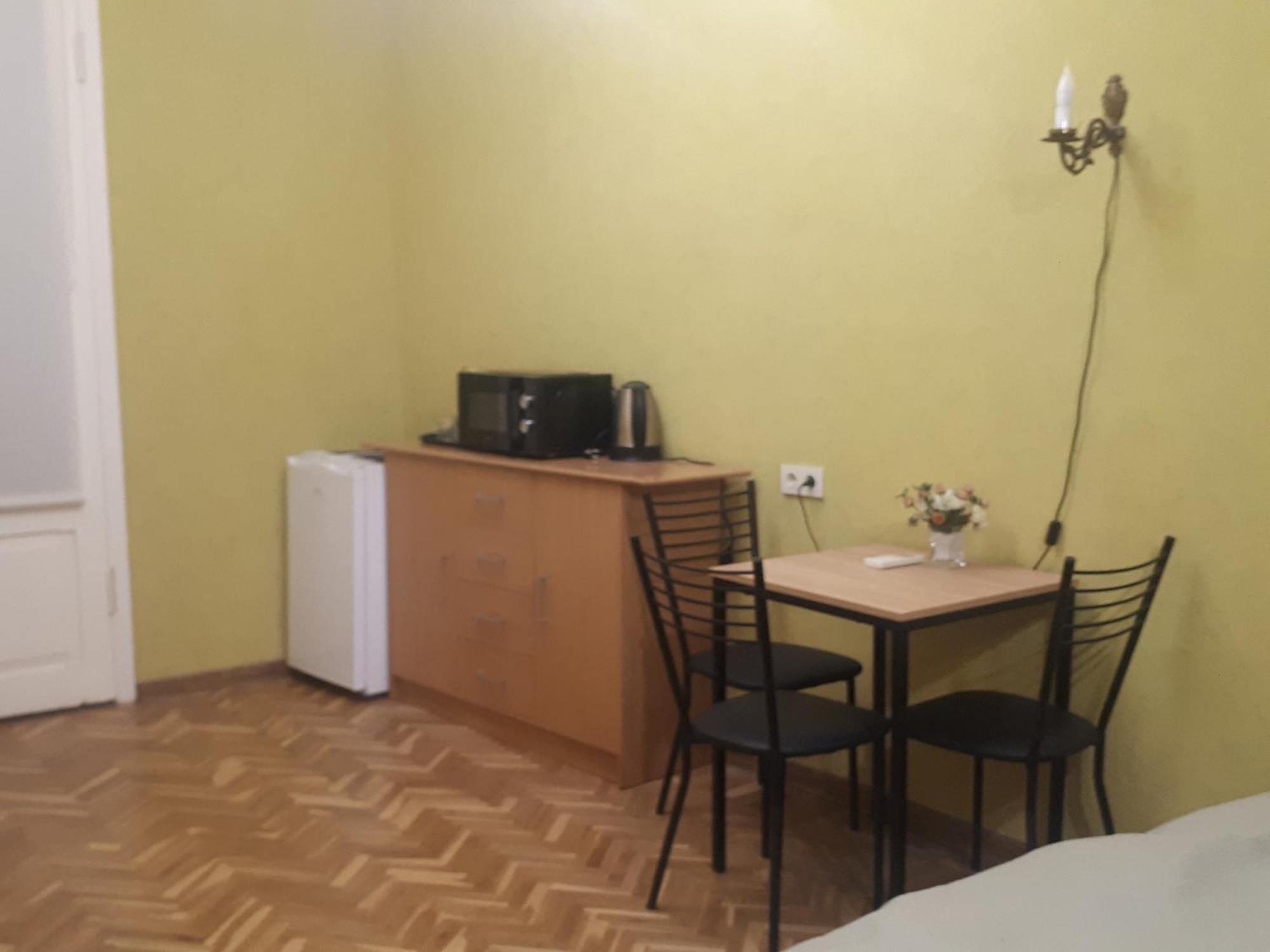 Sunflower Hotel Tbilisi Esterno foto